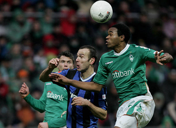 和支持显得 和支持显得