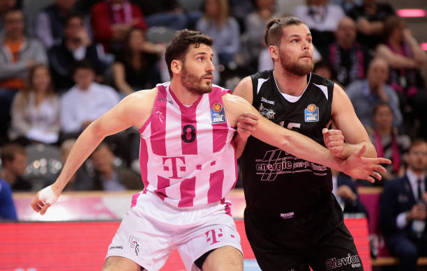 或防守站位 或防守站位