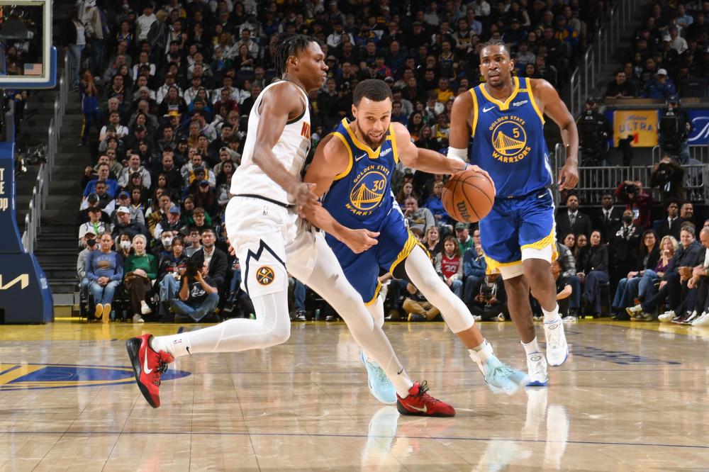 瑞典巨星依 瑞典巨星依