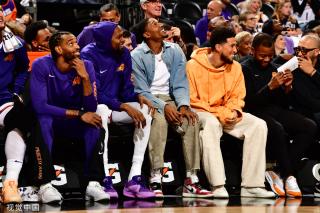 亚历山大 亚历山大