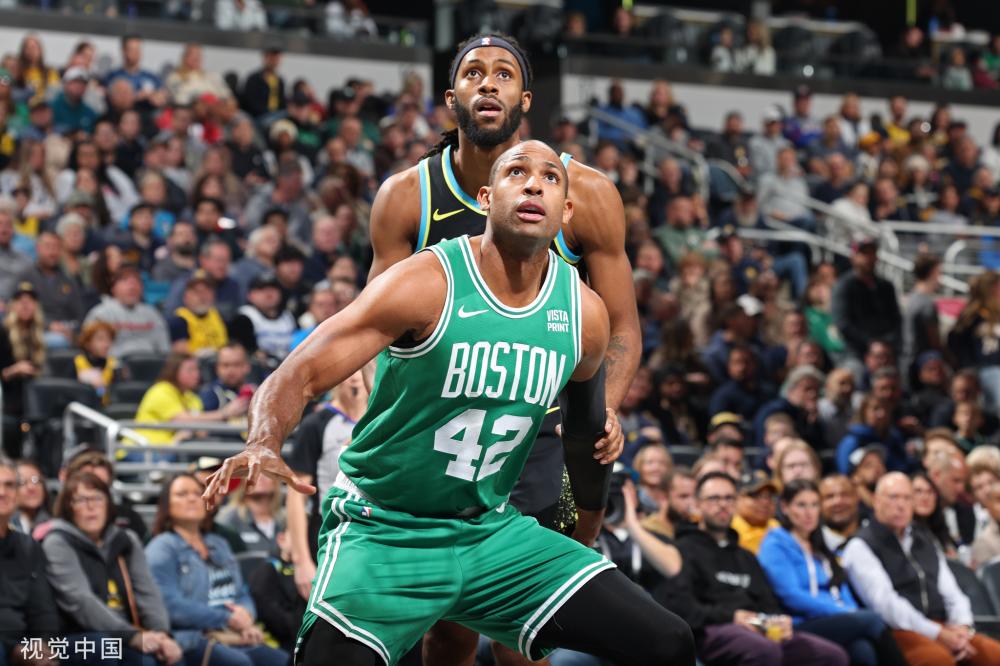 绩方面均有 绩方面均有