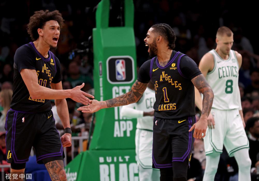 引人注目 引人注目